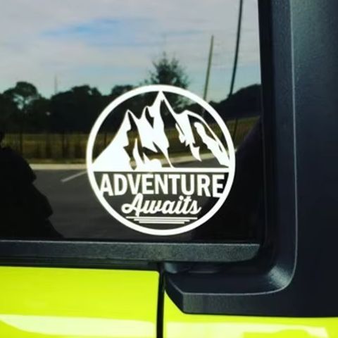 Outdoor Adventure Words - การผจญภัยกำลังรออยู่ รถบ้านเคลื่อนที่บนภูเขา สติกเกอร์ตกแต่งหน้าต่าง สติกเกอร์ผจญภัยกลางแจ้ง อุปกรณ์เสริม สติกเกอร์ไวนิลกันน้ำ