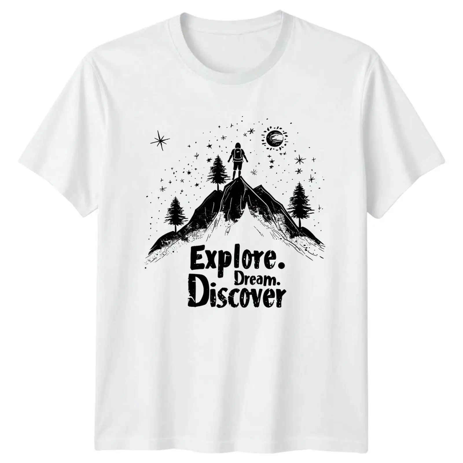 Outdoor Adventure Images - เสื้อยืด Explore Dream Discover สำหรับผู้ชาย เหมาะสำหรับการผจญภัยกลางแจ้ง